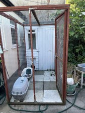 Outdoor Heated Cat/Animal Enclosure with Insulated Indoor Shelter