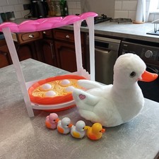 ZURU Pets Alive Mama Duck