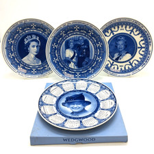 Wedgwood Bundle X4 Queen Elizabeth Wall Plates Coronation/50th/80th ETC Boxed