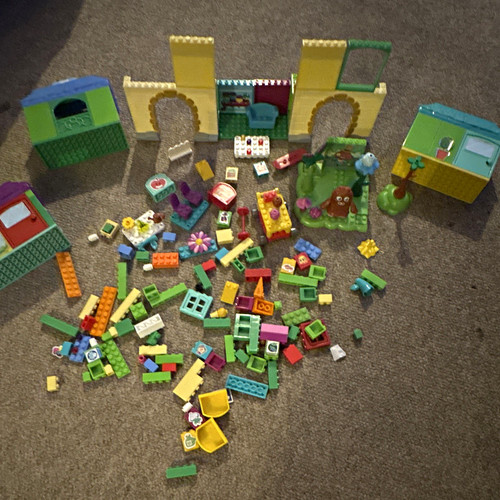 Mega blox moshi - ,
