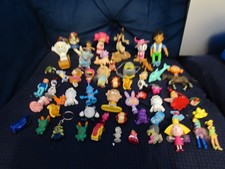 59 MIXED ASSORTMENT OF PLAY