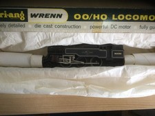 TRIANG/WRENN W2218 standard 2 6 4T 80033 in BR lined black