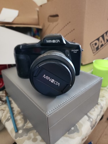 Minolta dynax 7xi 35mm - minolta,