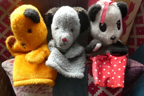 Sooty sweep soo hand puppets - soo,