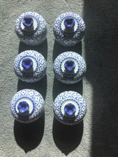 6 blue n wht lidded bowls soup