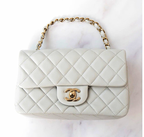 Chanel light blue quilted - light,