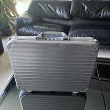 🧳 RIMOWA Aluminium Attaché