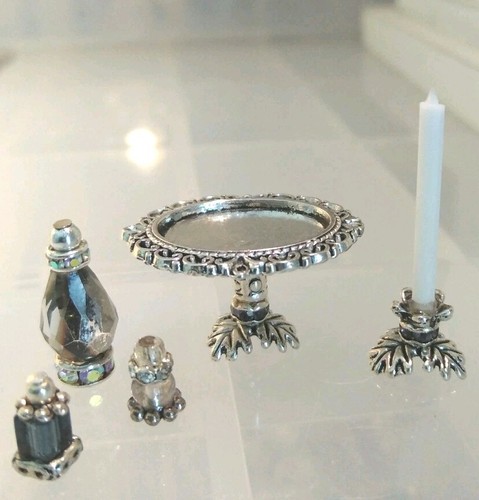 12th scale silver tone - ,