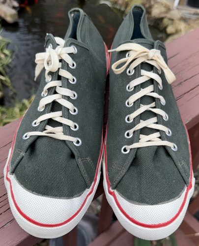 Vintage plimsolls sneakers - plimsolls,