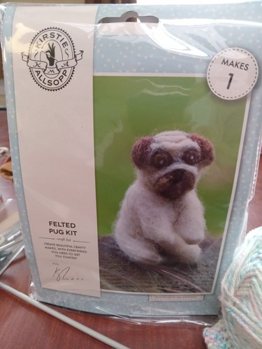 Pug needle felting - felting, kit
