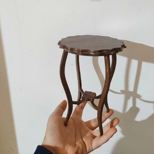 Scale dolls house - 1/6,