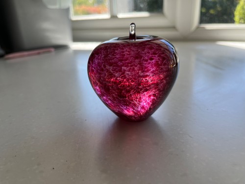 Wedgewood red glass - red,