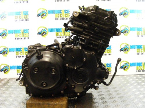 Triumph speed triple 955 - triumph,