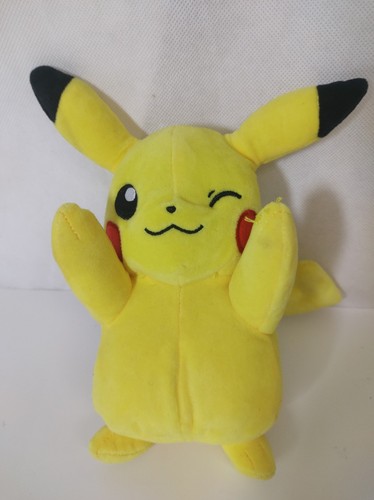 2022 pokémon pikachu plush - 2022,