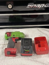 Snap On CTEU8810 3/8 Drive 18V Impact Gun + 18V 4.0 Ah Battery & Covers 
