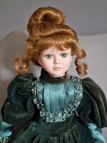 Haunted doll coral adult - doll,