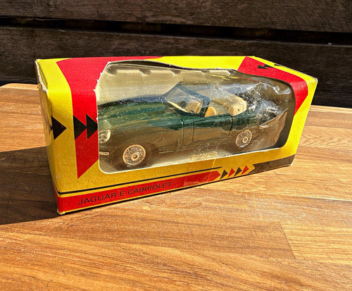Shell classic sportscar - shell,