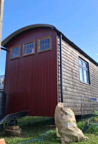 Shepherds hut home - shepherds,