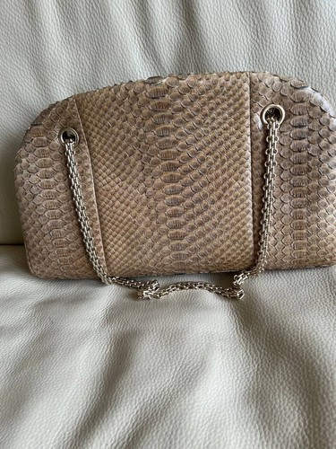 Chanel python - chanel, cc