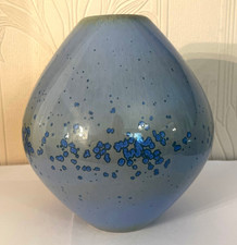 Cobridge Stoneware 15cm Blue Speckled Bulbous Vase (Moorcroft Associate Co.)