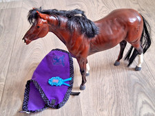 Pony Parade Dark Bay Pony, 24.5cm x 31cm