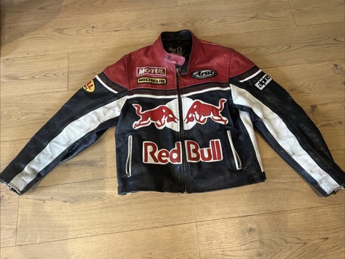 Vintage size heavy red bull - l,