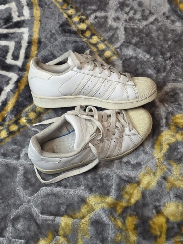 Adidas superstars triple whitw - adidas,