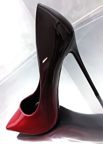 New high pumps - black, red