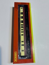 HORNBY R4796A BR CRIMSON CREAM