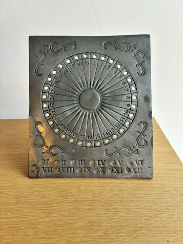 Vintage perpetual desk - perpetual,