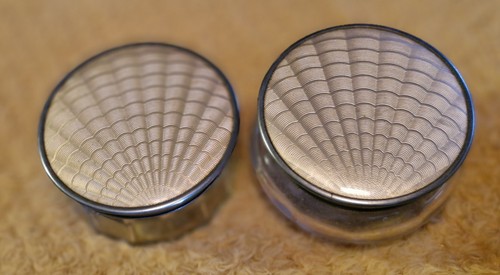 Pair art deco - guilloche, enamel