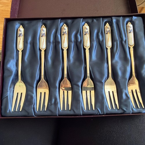 Vintage boxed set gold - vintage, of