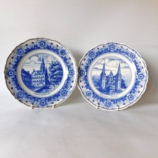 PAIR OF DELFT WALL PLATES