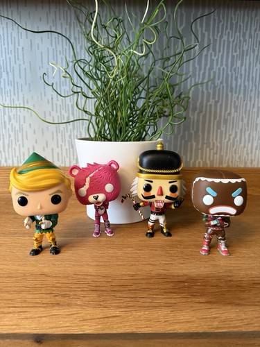 Fortnite funko pop holiday - fortnite,