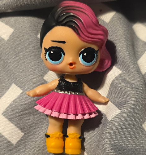 Surprise fashion doll - fashion,