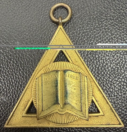 Masonic royal arch chapter - royal,