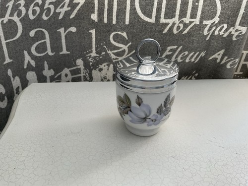 Royal worcester small egg - royal,