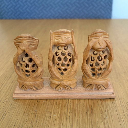 Hand carved wooden - hand, wise
