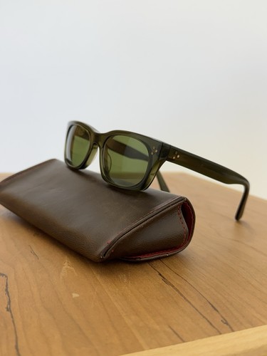 Oliver goldsmith vice - vice, consul-s