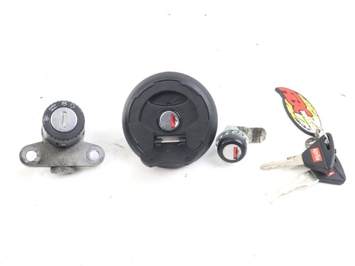 Aprilia 125 2r000518 - aprilia, keys