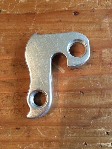 Silver alloy rear - rear, mech