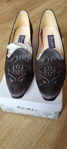 Satin embroidered court - satin, shoes
