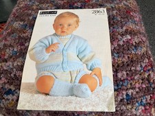 Hayfield Dk 2863 Baby Cardigan