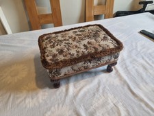 LOVELY VINTAGE LOW FOOTSTOOL