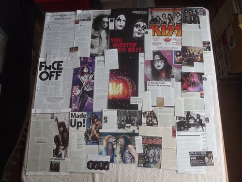 Kiss magazine cuttings - -,