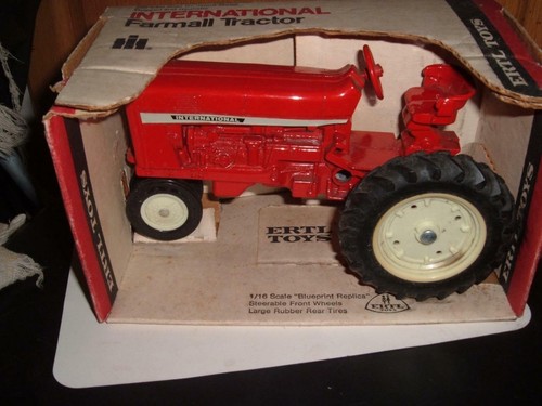 Ertl international farmall 544 - ertl,