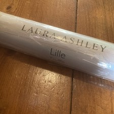Laura ashley wallpaper - laura,