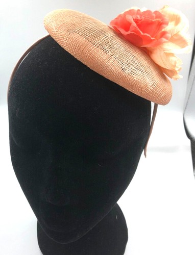 Fascinator peach and - fascinator, white