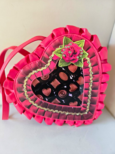 Betsey johnson pink heart - betsey,