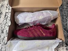 Adidas  AS 260 size? Island